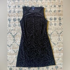 Chaps Women’s Lined Little Black Dress with Velvet Size 8 Feminine Neutral 10/10